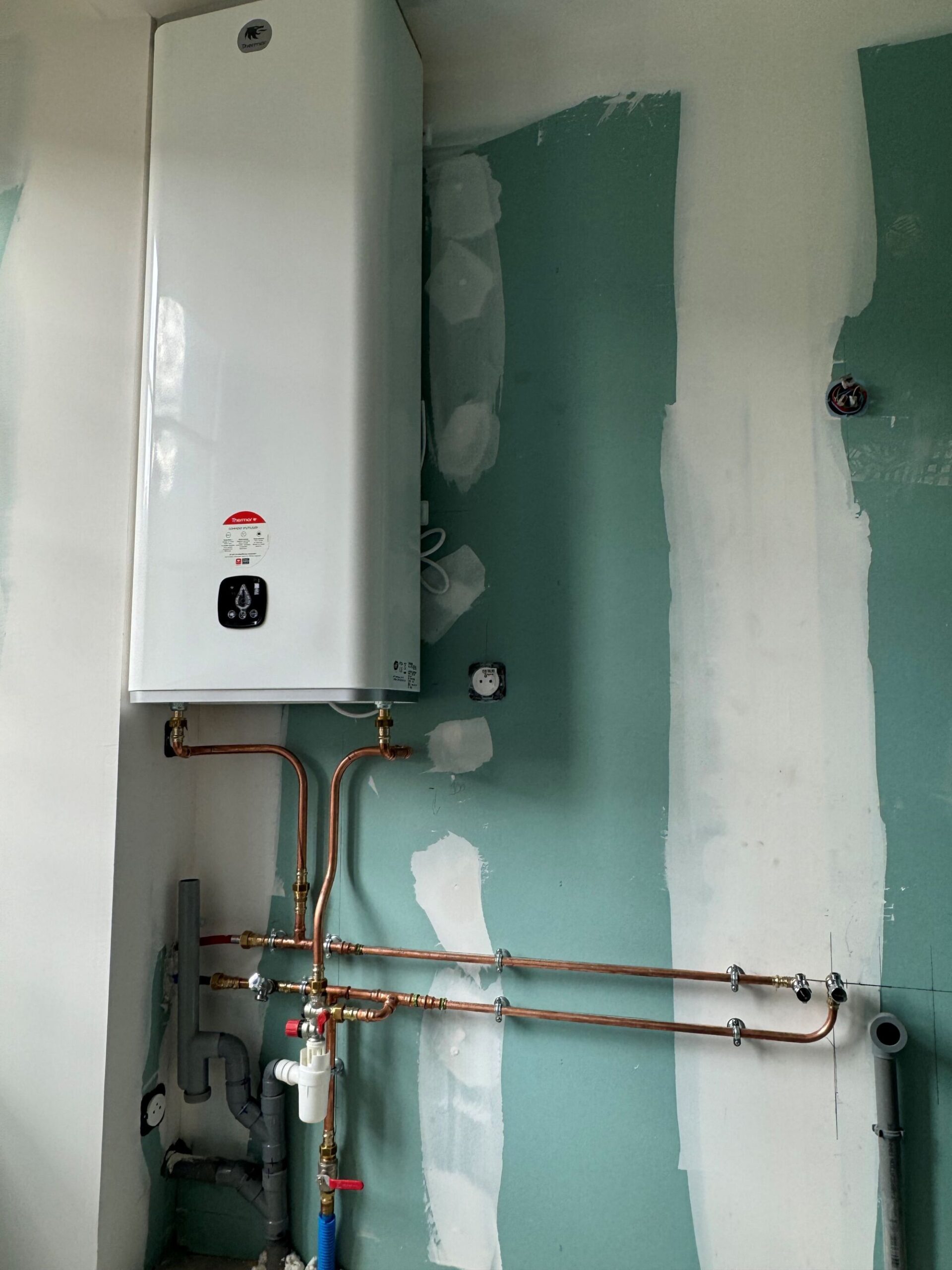 SDB BUHL 3 SCALED | VF Energy Création d’une salle de bain à Buhl dans le Haut-Rhin près de Guebwiller et Soultz Sélestat 1