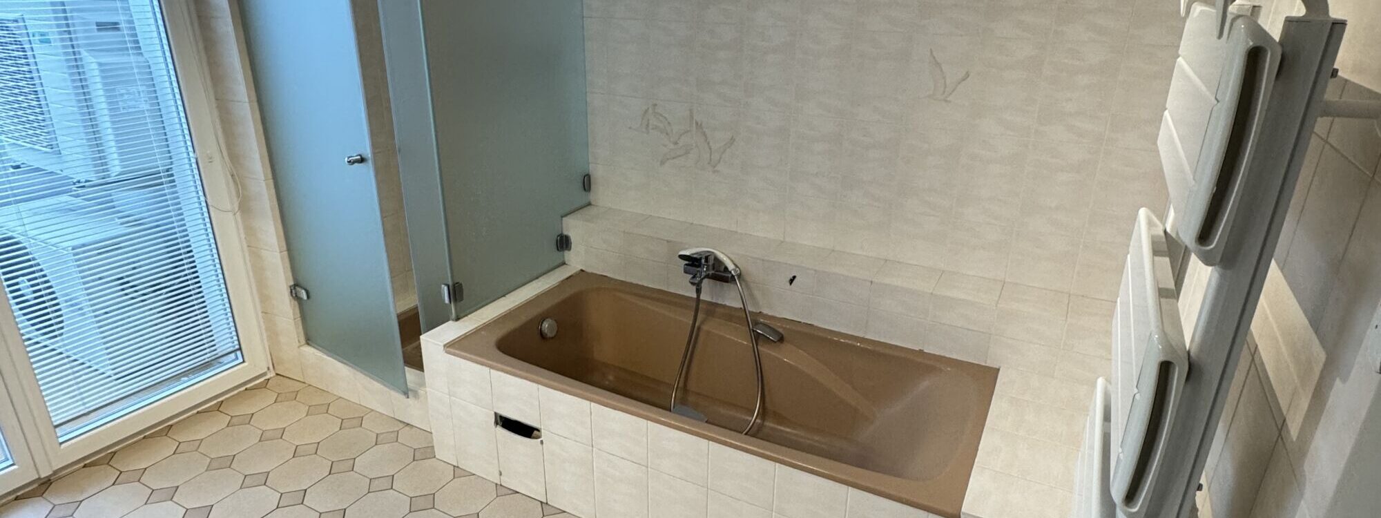 Comment réussir la démolition d&#8217;une ancienne salle de bain sans mauvaises surprises ? Kingersheim