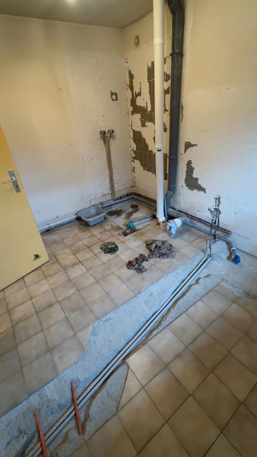 SALLE DE BAIN CLE EN MAIN RAEDERSHEIM 1 | VF Energy Réalisation d’une salle de bain clé en main à Raedersheim, près de Guebwiller et Soultz dans le Haut-Rhin Saint-Louis 0